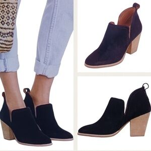 Women's Jeffrey Campbell Black Suede Ankle Boots Size 9